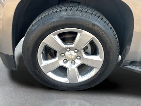 Used 2019 Chevrolet Tahoe LT RWD image 19
