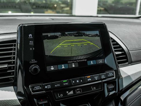 Used 2020 Honda Odyssey Elite image 23
