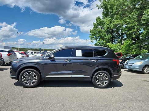 Used 2022 Hyundai Santa Fe Limited AWD/4WD image 2