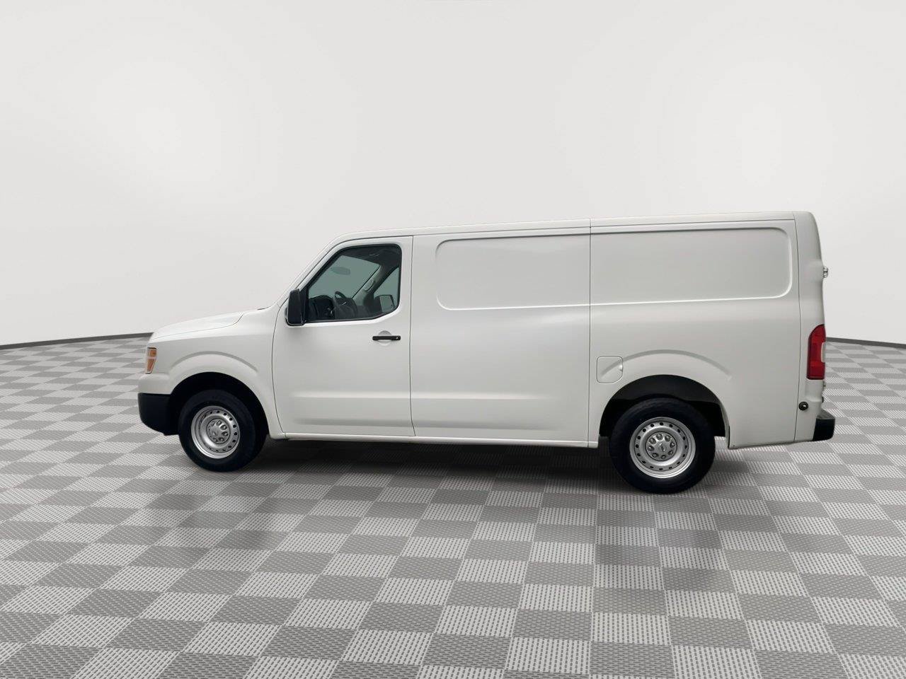 Used 2017 Nissan NV 2500 S w/ Power Basic Package RWD image 24