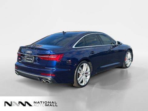Used 2021 Audi S6 Prestige w/ Prestige Package image 5