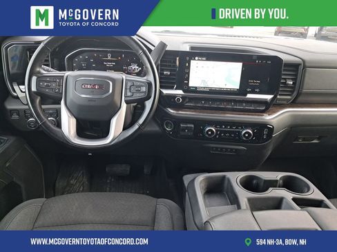 Used 2024 GMC Sierra 3500 SLE w/ SLE Value Package image 14