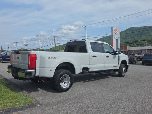 Used 2025 Ford F350 XLT AWD/4WD image 3