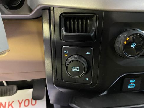 Used 2023 Ford F150 XLT image 32