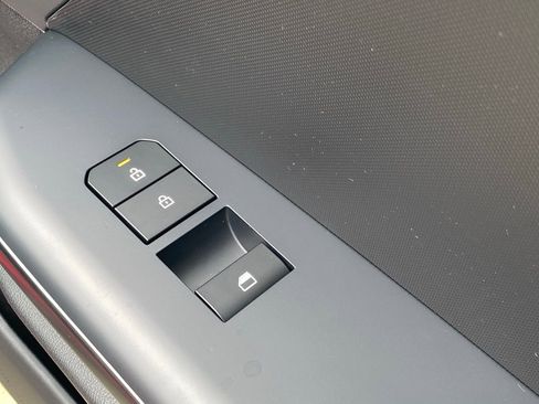 New 2026 Kia K4 FWD image 25