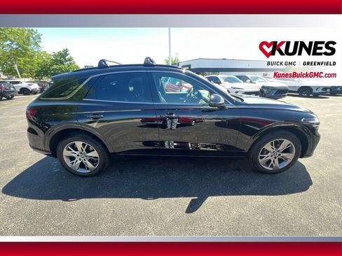 Used 2025 Genesis GV70 3.5T Sport AWD/4WD image 4