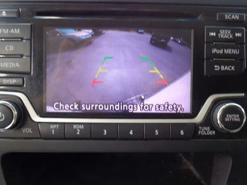 Used 2018 Nissan NV 2500 S RWD image 17