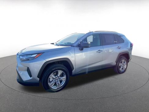 Used 2025 Toyota RAV4 LE image 8