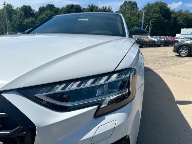 Used 2023 Audi S8 w/ S8 Executive Package AWD/4WD image 51