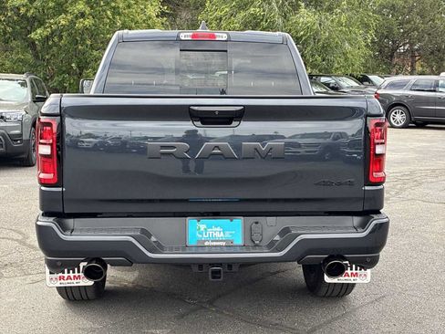 New 2026 RAM 1500 Express AWD/4WD image 18