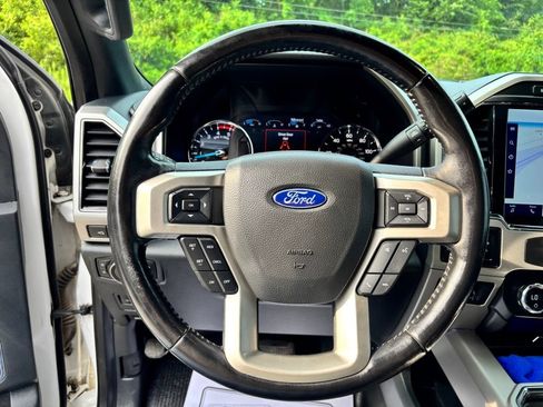 Used 2022 Ford F350 Lariat w/ Tremor Off-Road Package AWD/4WD image 14