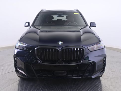 Used 2025 BMW X5 xDrive40i w/ Executive Package AWD/4WD image 10
