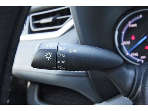 Used 2024 Toyota RAV4 XLE image 16