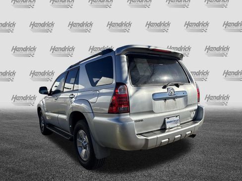 Used 2007 Toyota 4Runner SR5 image 8