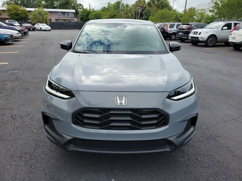 Used 2024 Honda HR-V Sport image 2