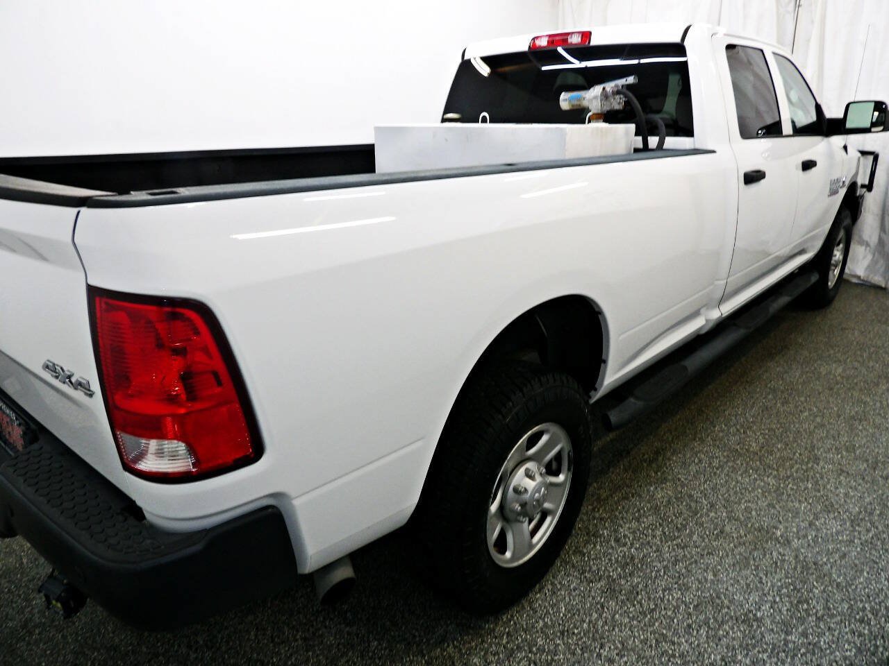 Used 2017 RAM 3500 Tradesman w/ Cold Weather Group AWD/4WD image 5
