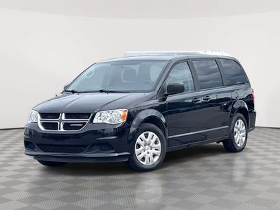 Used 2018 Dodge Grand Caravan SE
