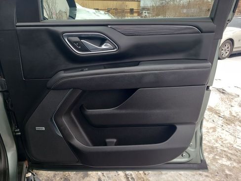 Used 2023 GMC Yukon SLT image 43