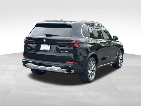 New 2026 BMW X5 xDrive40i w/ Climate Comfort Package AWD/4WD image 4