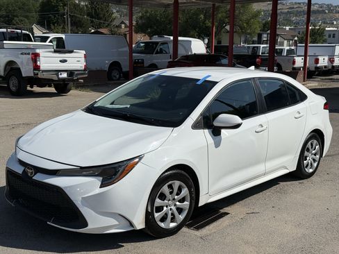 Used 2022 Toyota Corolla LE FWD image 7