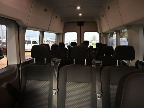 Used 2023 Ford Transit 350 XLT image 25