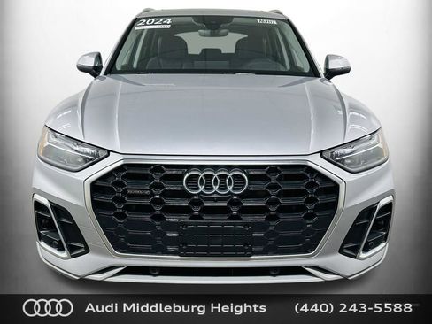 Certified 2024 Audi Q5 e Premium Plus AWD/4WD image 2