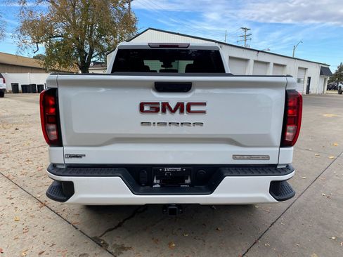 New 2026 GMC Sierra 1500 Elevation image 30
