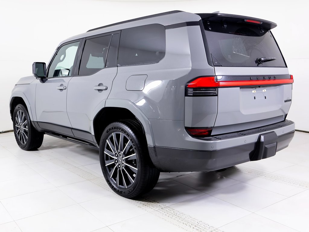 Used 2025 Lexus GX 550 w/ Accessory Package (2T) AWD/4WD image 3
