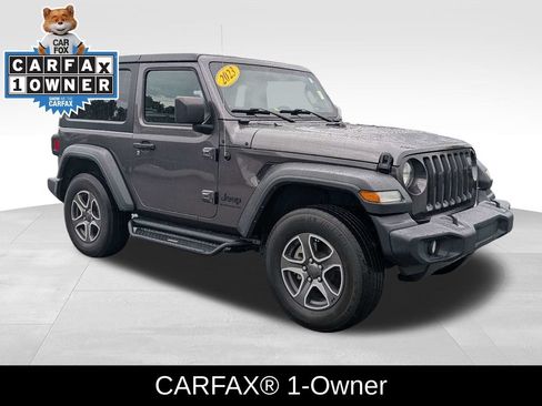 Used 2023 Jeep Wrangler Sport AWD/4WD image 2