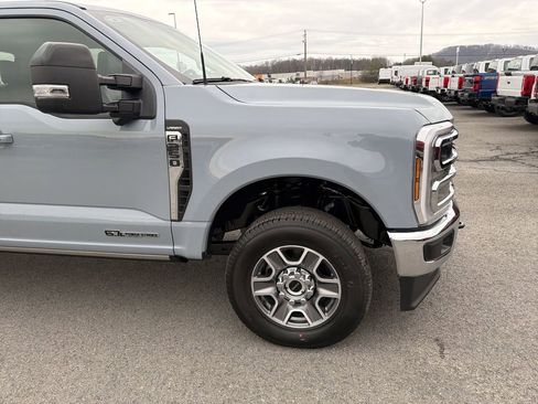 New 2026 Ford F250 Lariat AWD/4WD image 4