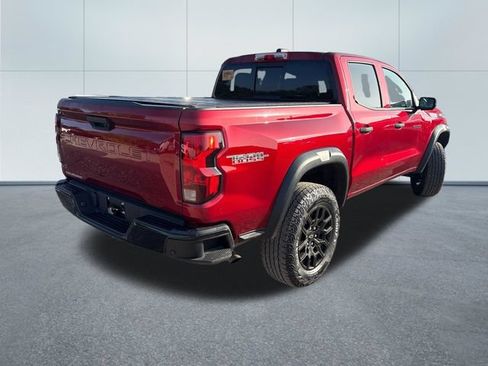 Used 2024 Chevrolet Colorado Trail Boss w/ Technology Package AWD/4WD image 4