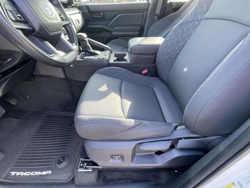 Used 2024 Toyota Tacoma SR5 image 17