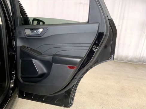 Used 2021 Ford Escape SEL w/ SEL Stealth AWD Package image 23