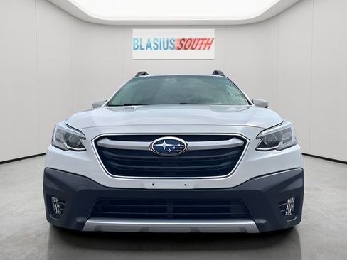 Used 2020 Subaru Outback Limited AWD/4WD image 8