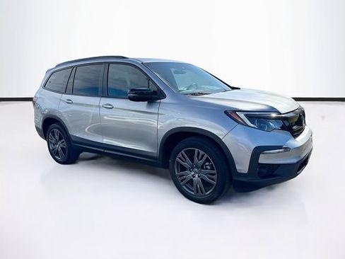 Used 2022 Honda Pilot Sport image 1