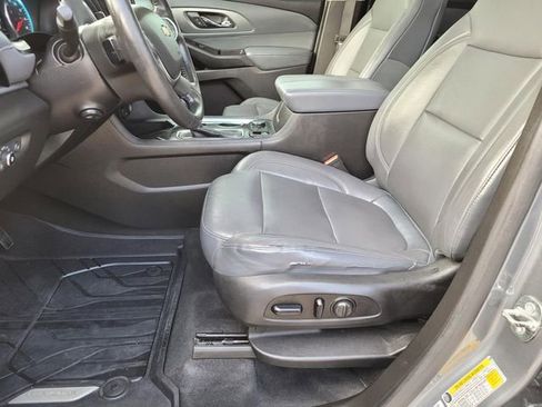 Used 2018 Chevrolet Traverse Premier w/ Driver Confidence II Package image 19