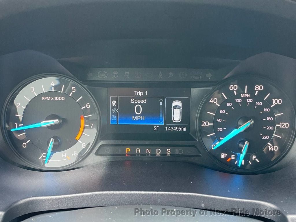Used 2018 Ford Explorer XLT FWD image 24