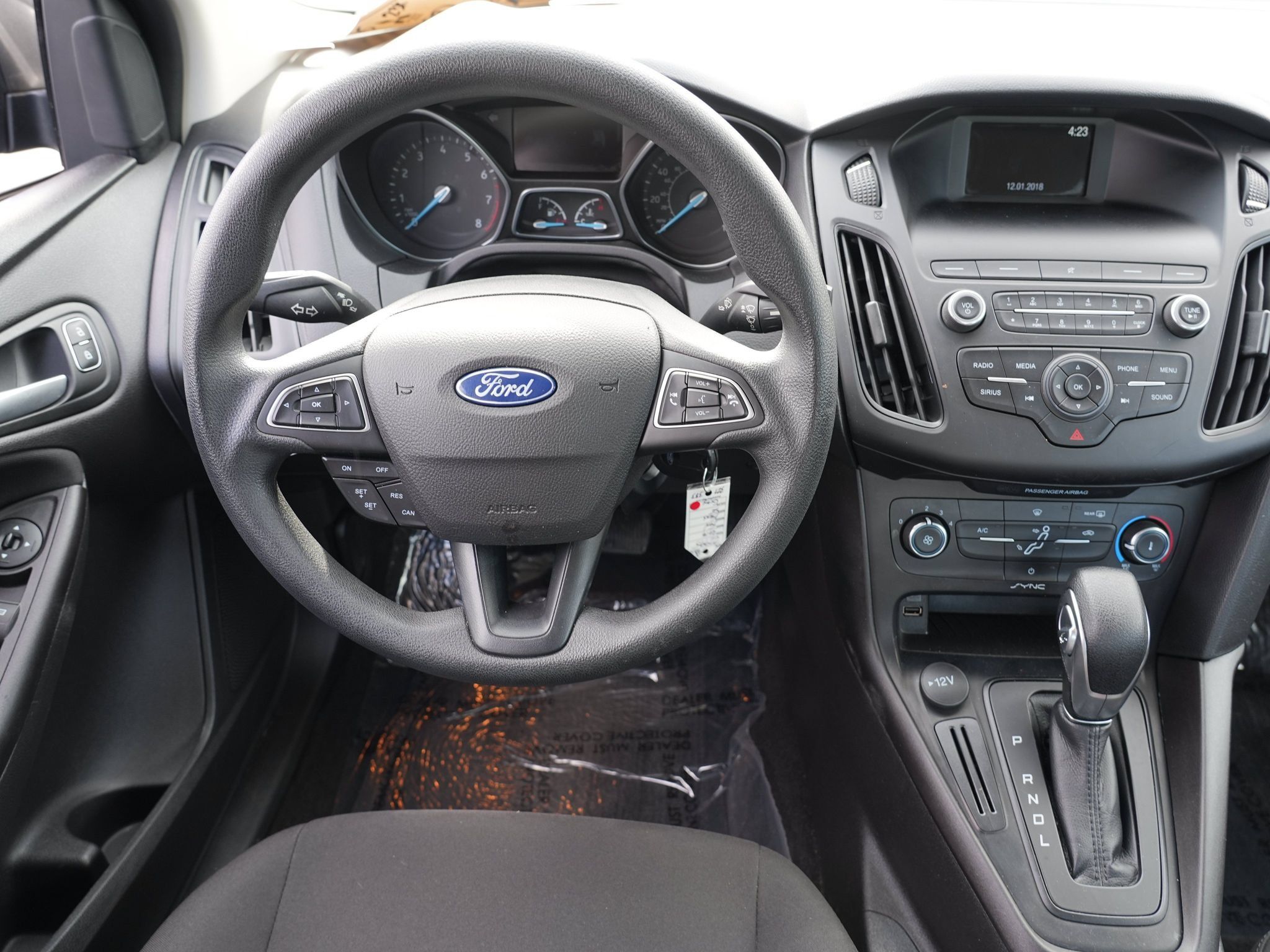 Used 2018 Ford Focus SE FWD image 21