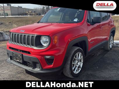Used 2023 Jeep Renegade Latitude