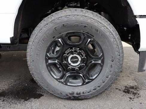 New 2025 Ford F350 XL w/ STX Appearance Package AWD/4WD image 11