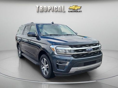 Used 2024 Ford Expedition Max Limited image 4