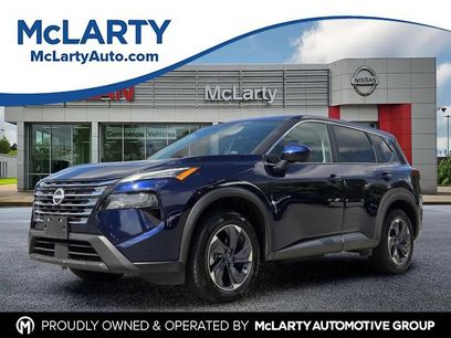 Used 2025 Nissan Rogue SV