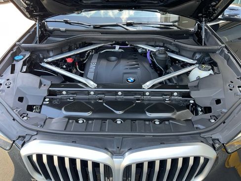Certified 2025 BMW X5 sDrive40i RWD image 16