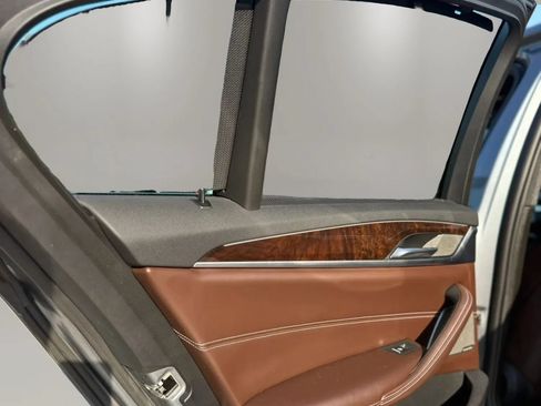 Used 2018 BMW 540i RWD image 14