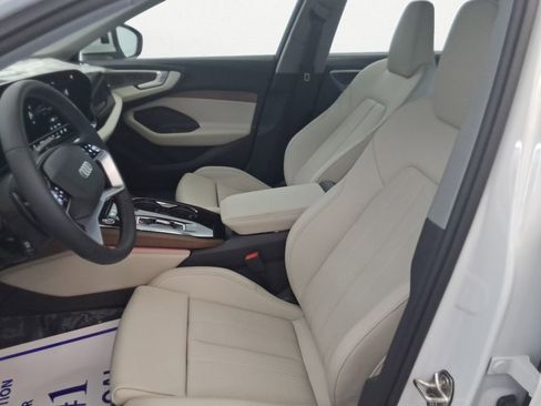 New 2025 Audi A5 2.0T Prestige image 12