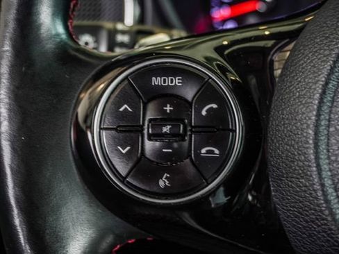 Used 2020 Kia Soul GT-Line Turbo FWD image 35