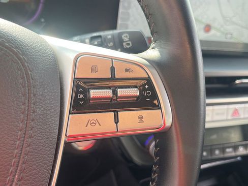 Used 2025 Kia Telluride S AWD/4WD image 21