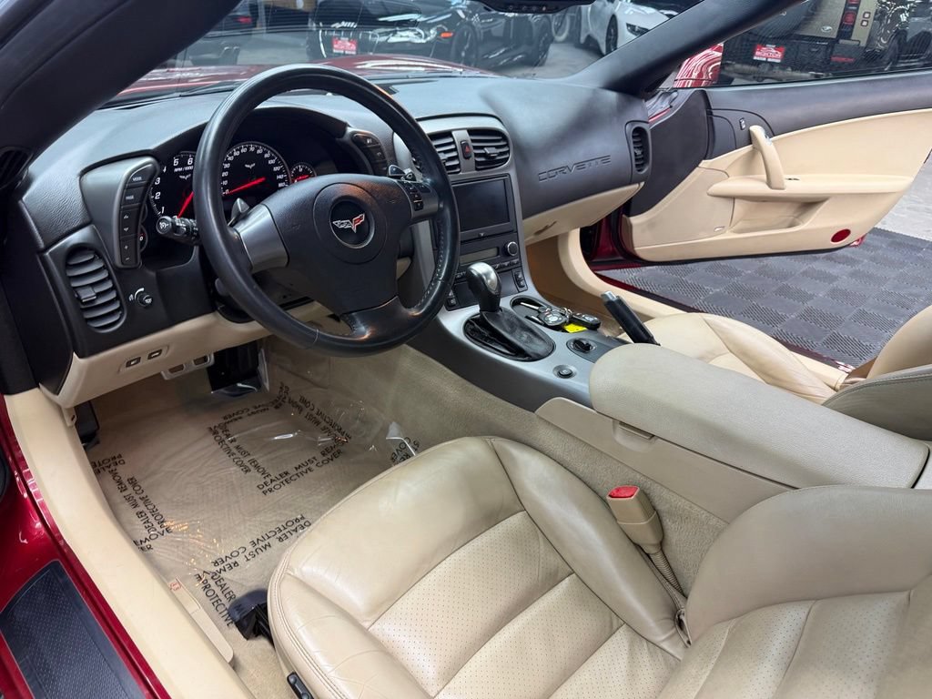Used 2007 Chevrolet Corvette Coupe w/ Preferred Equipment Group RWD image 33