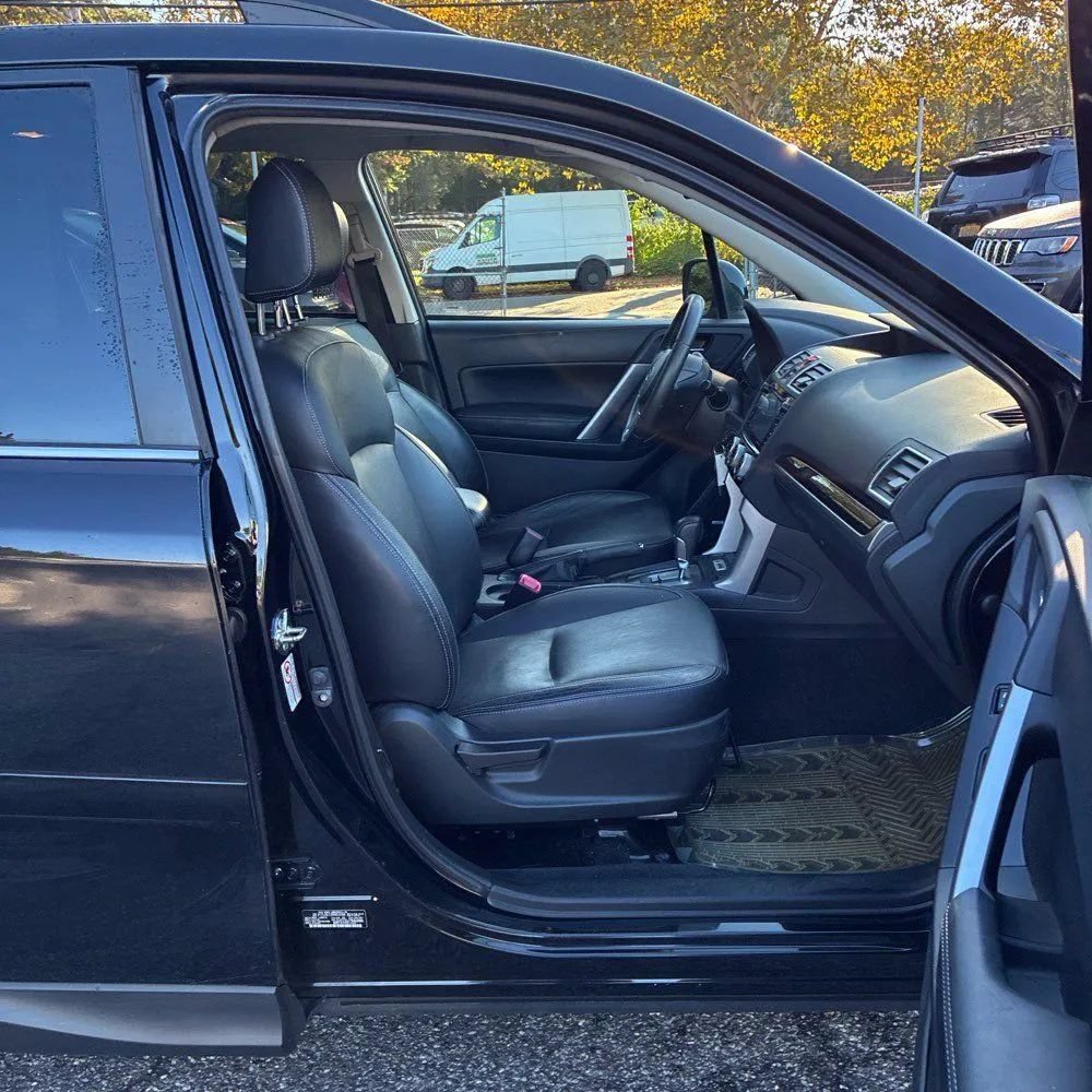 Used 2017 Subaru Forester 2.5i Limited AWD/4WD image 23