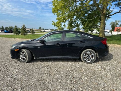 Used 2018 Honda Civic LX image 7